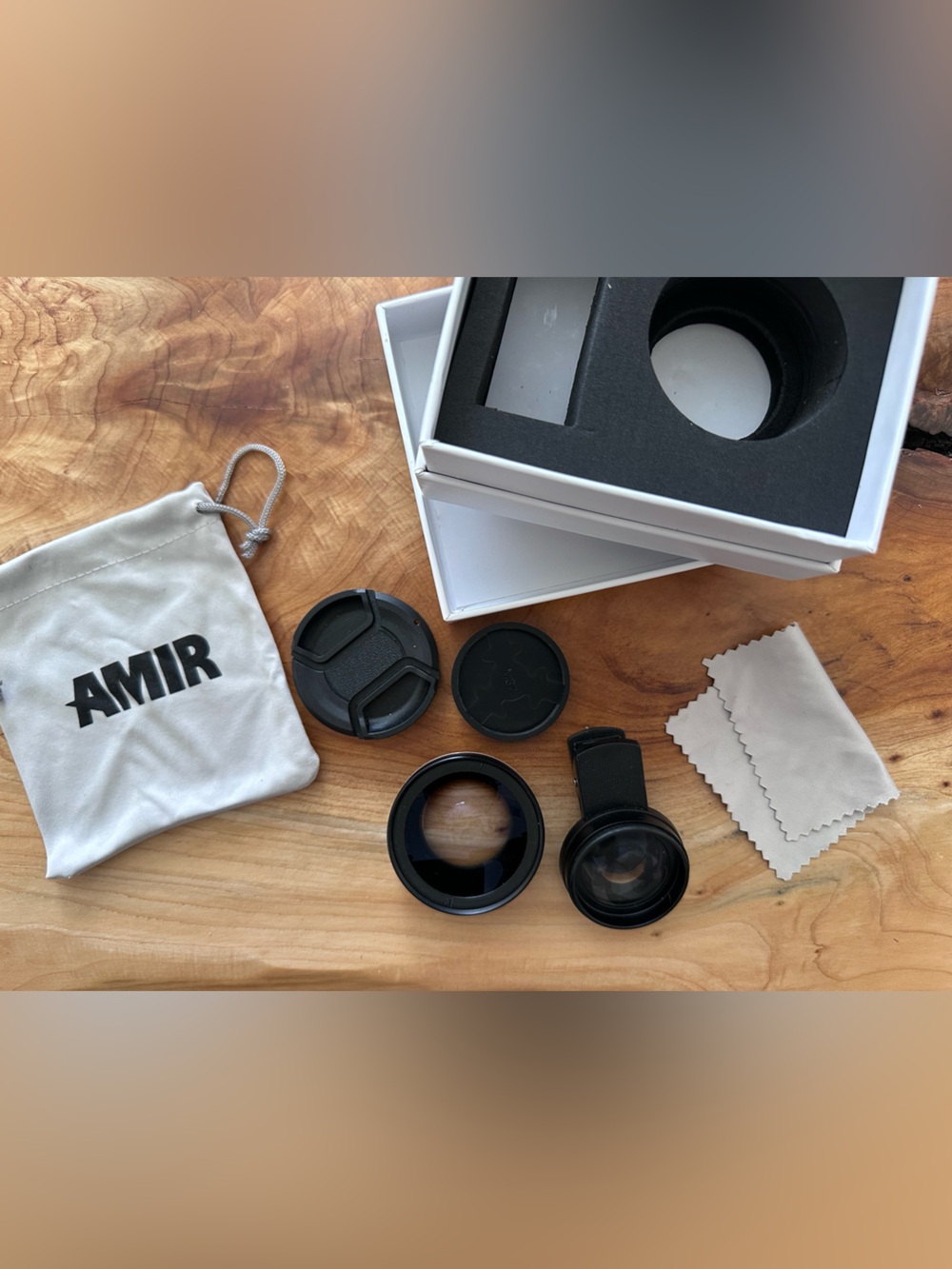 Phone Camera Lenses - Macro & Wide Angle with Phone Clip - Picture 3 of 10